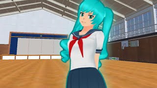 Playing as SAKI MIYU in School Out Simulator2!