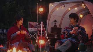 斎藤工＆泉里香出演5年目をむかえるIndeed新TVCM「グランピング」篇