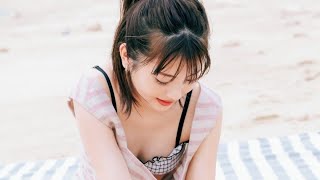 浜辺美波  芸能人でもここでしか見れない  ファイナル グラビア なんかあったの？みぃちゃん😭