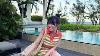 腹筋見せつけ、ちとせよしの自画自賛ショットが話題「この写真ヤバッ」「惚れぼれする」「相変わらずの破壊力」