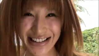 手島優 フラワービキニ