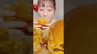 do you guys like tracking asmr?         yt: miyu asmr #asmr #asmreating #asmreatingsounds #mukbang